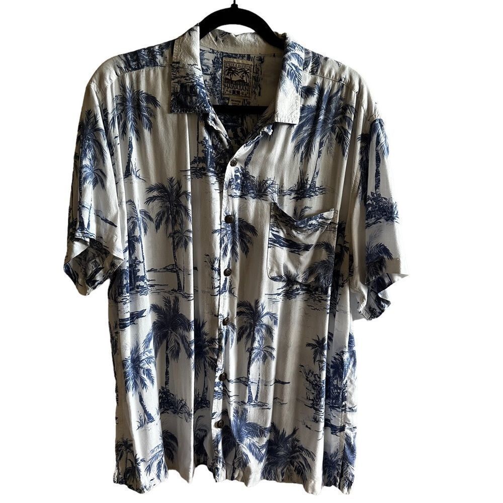 Steve & Barry’s ~ Blue and Ivory Aloha print shirt ~ front pocket ~ size Large